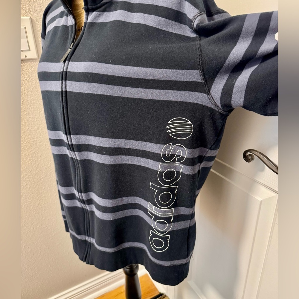 Adidas Men's Black and Gray Striped Sweatshirt, Size XL - Picture 9 of 12